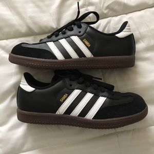 Adidas samba shoes